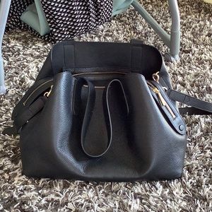 Cuyana black bag